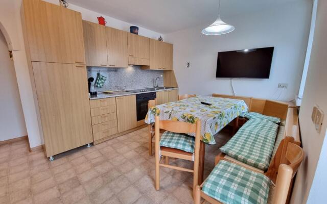 RIZ DX - three room apartment. (022036-AT-066279)-415 RIZ DX