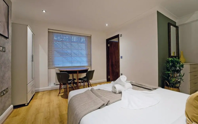 Argyle Square Hotel