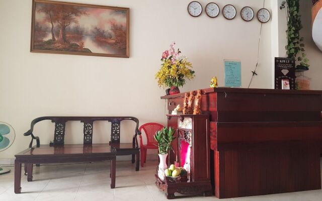 Oyo 682 Long Son Hotel