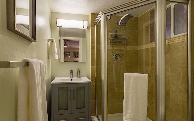 Desert Sun 3 BR by Casago