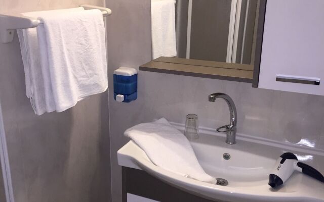 Akman City Hotel