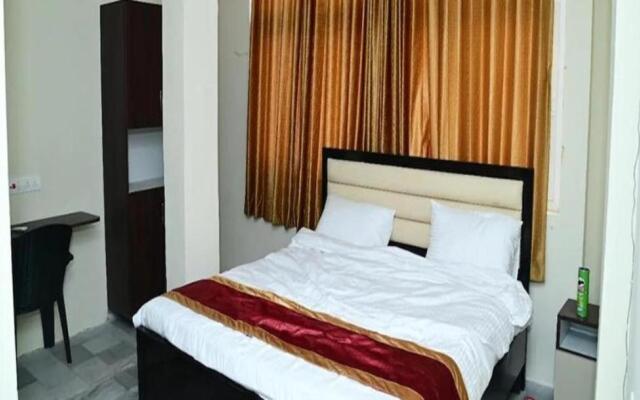 Fabhotel Lotus Park