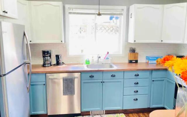 Sweet 5 bedrooms single house in Hinton
