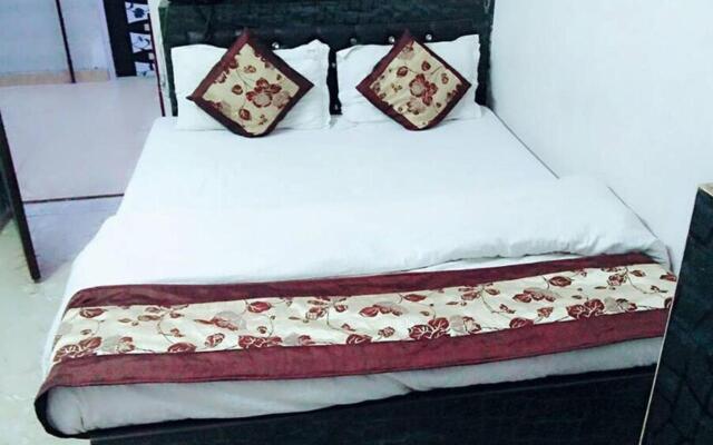 Kaka Ji Palace By WB Inn