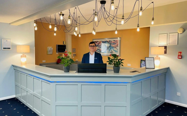 Tiverton Hotel Lounge & Venue