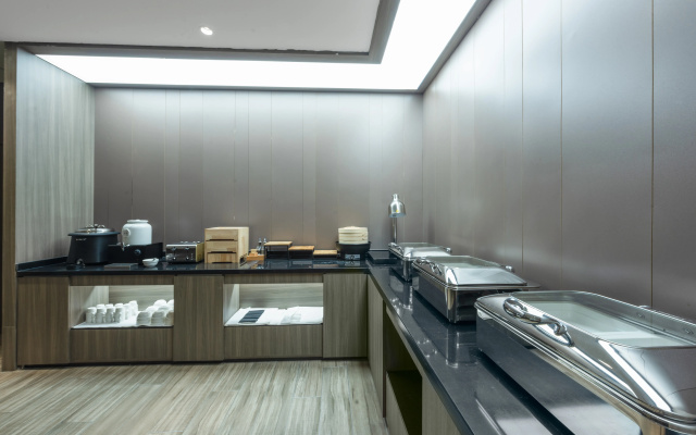 HanTing Hotel (Fuping Lianhu Street)