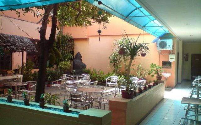 Hotel Central Manado