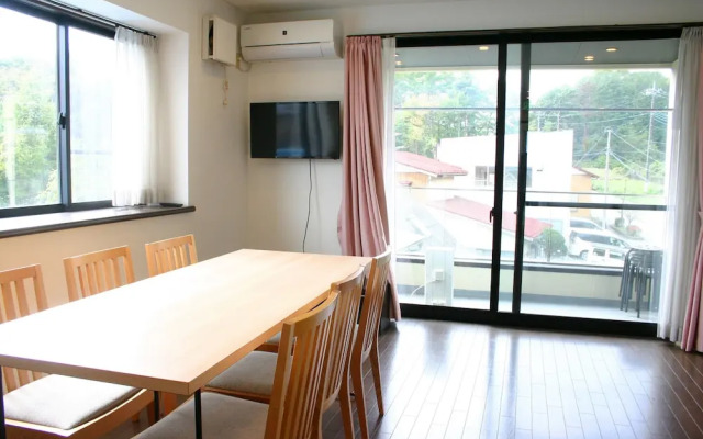 916 Travel Inn