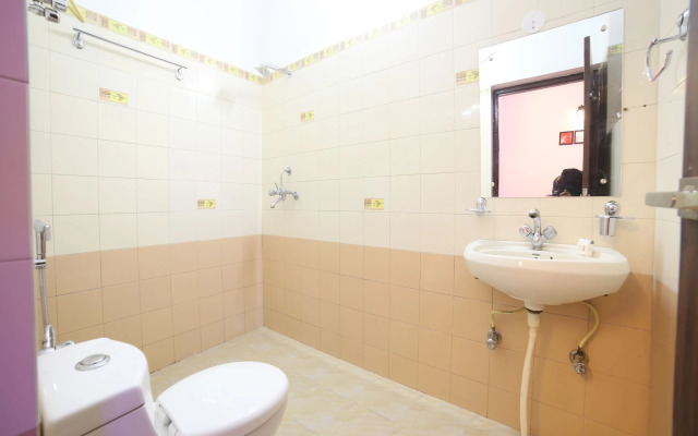 OYO 23109 Hotel Crossroads