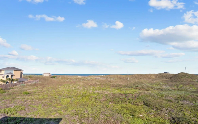 Kd660-sunrise Beach Villa