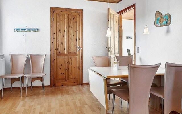 Fantastic Holiday Home in Thyboron near Sea