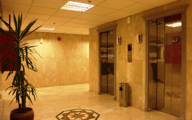 Al Sadd Suites
