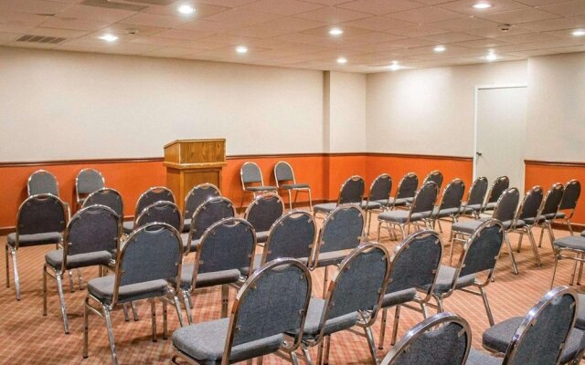 Comfort Inn North