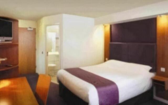 Premier Inn Liverpool John Lennon Airport