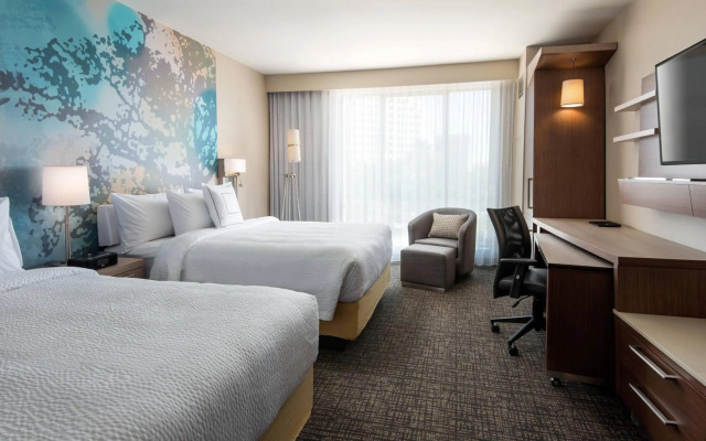 Courtyard Irvine Spectrum