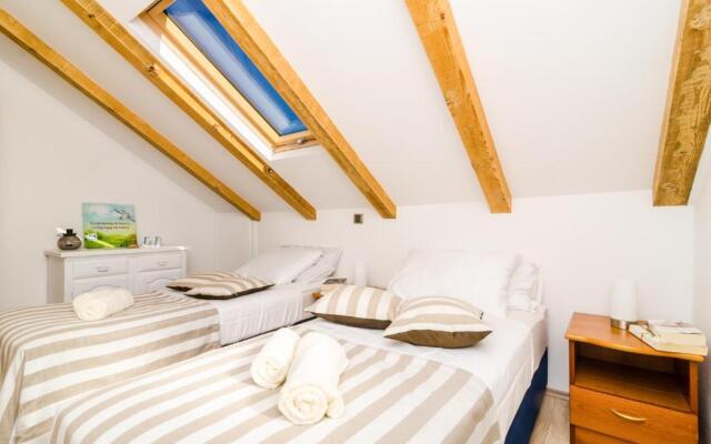 Apartments Knego