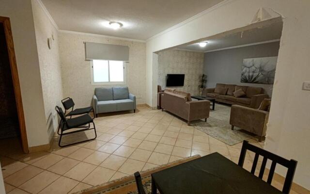 Spacious 3 bedroom apartment