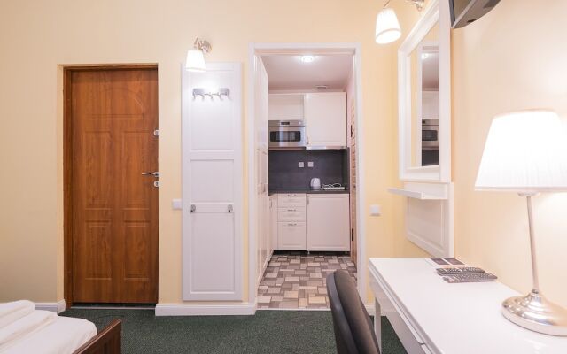 Station Self Check-in  Apartments - Lollo Luxury