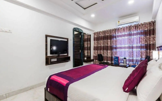 OYO Premium Lonavala Old Highway