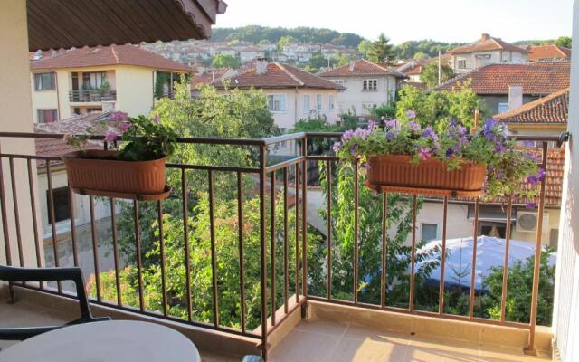 Guest House Lefterova