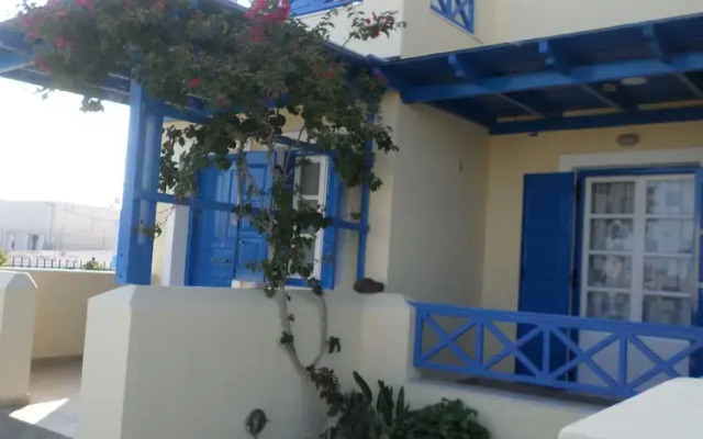 Santorious Apartments