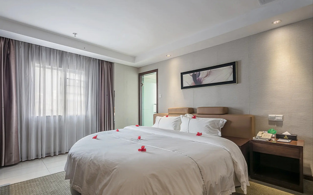 Insail Hotels （Guangzhou Huangpu Dashadi Metro Station）