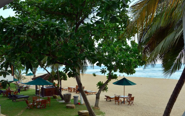 Joe's Resort Unawatuna