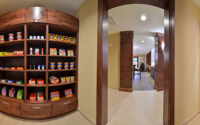 Staybridge Suites Tomball - Spring Area by IHG