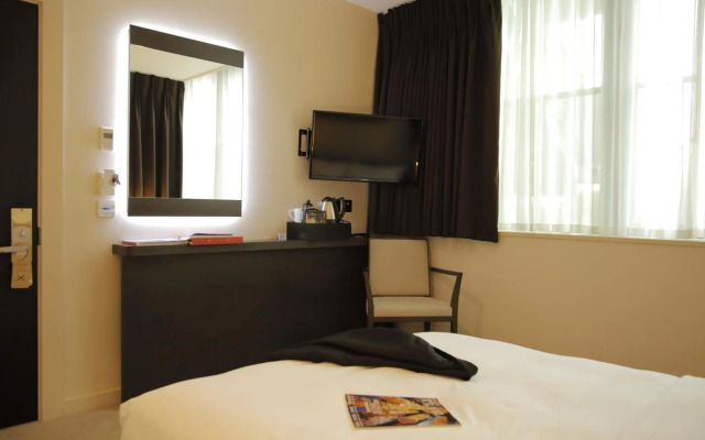 Hotel Xanadu