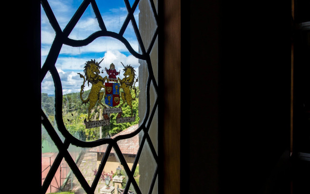 Castelo Nacional Inn