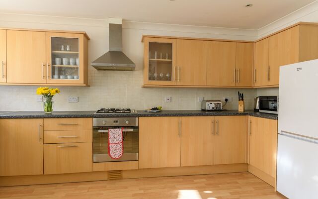 Lovely Bungalow in Newark