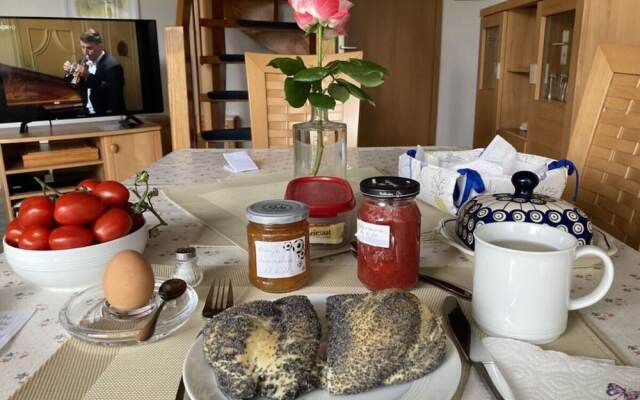 Long Comfortable Holiday Residence