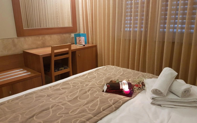 Hotel Ideal