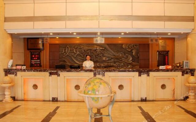 OYO Juxian Hotel (Hefei Heping Road Anfang General Factory Store)