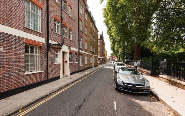 The Britten Street Studio - HBG2