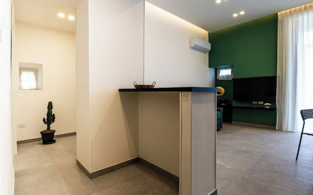 Alyde Apartments