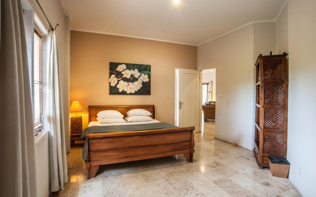 Bali Mystique Hotel and Apartments – Guest Rooms – Kerobokan Kelod