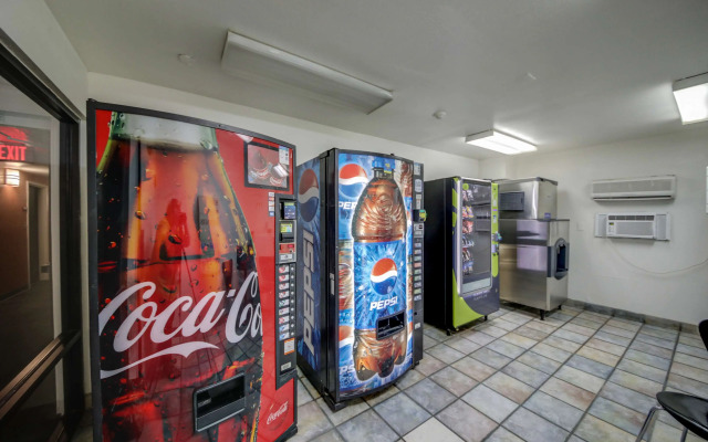 Motel 6 Greensboro, NC - Airport