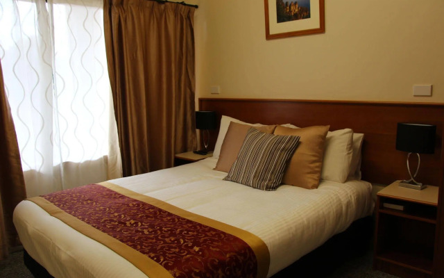 Pioneer Way Motel