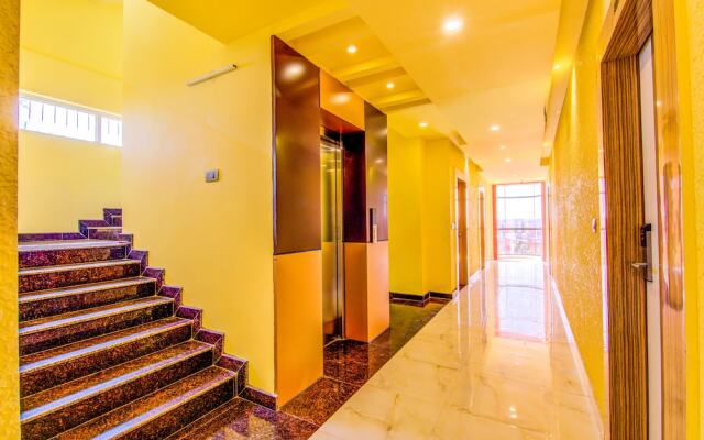 OYO 9563 Hotel RR Residency