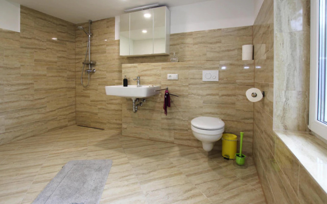 Terraced House, Lohmen