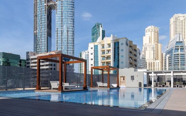 Luxury, Location & Convenience In This 1BR Apt In Dubai Marina