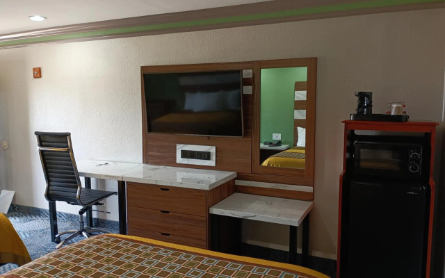 Americas Best Value Inn & Suites Alvin Houston