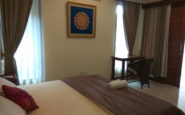 Joker Hostel 2