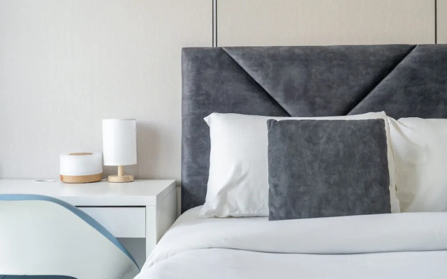 An Oasis in Bella Rose and Sleeps 2