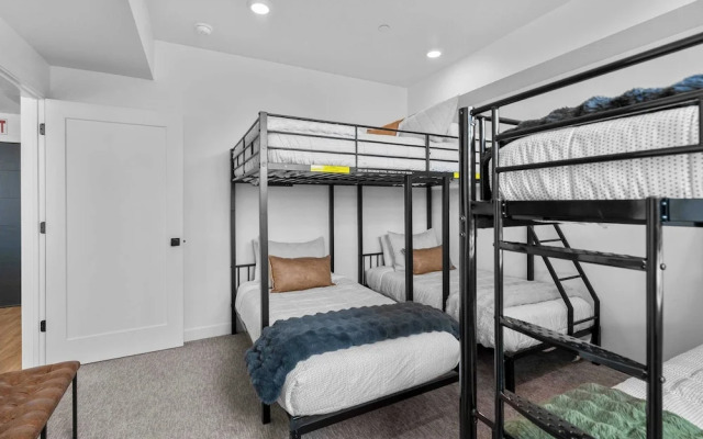 Terra Vista Stay for 8