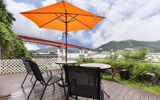 Tongyeong Gaetbawi Pension