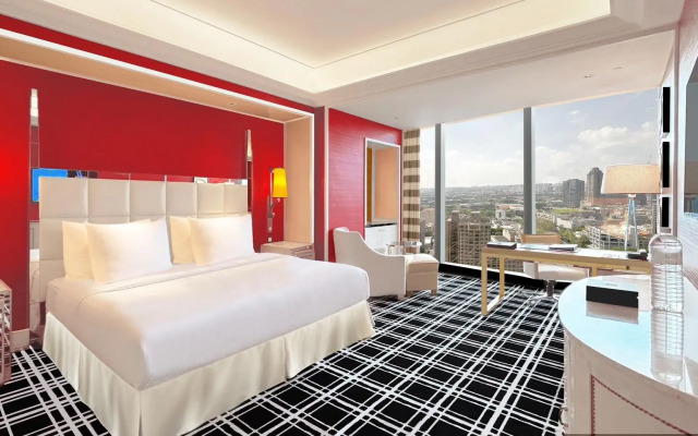 The Lin Hotel