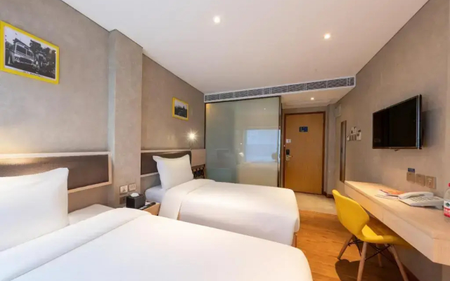I Fu Hotel
