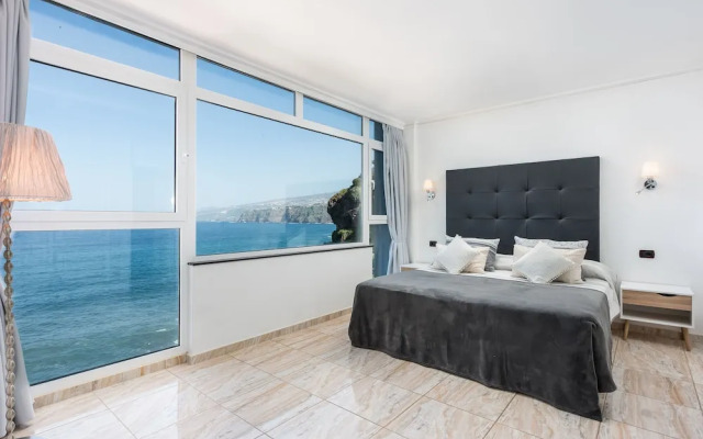 Ocean Vistas 24